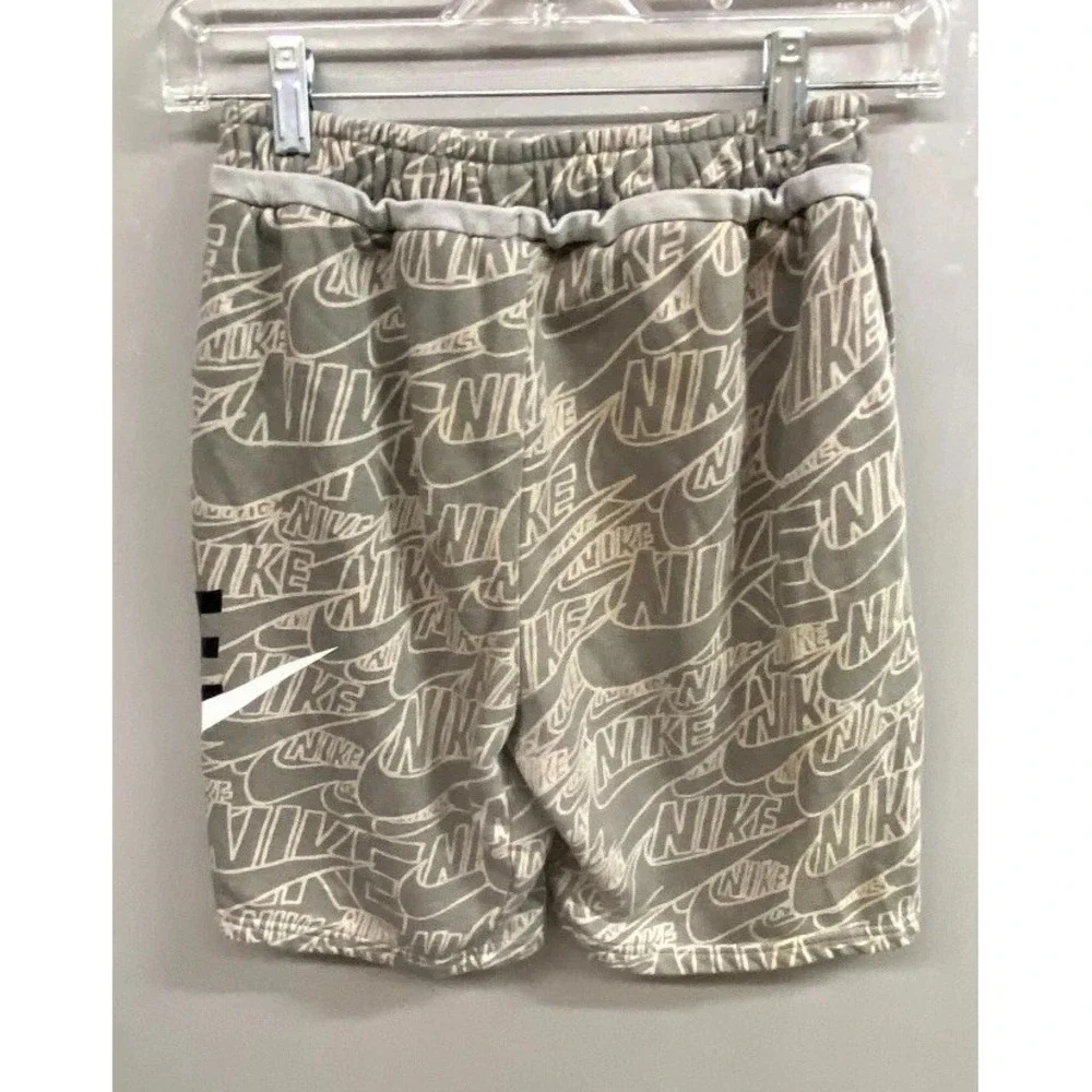 Nike Shorts Boys Large Gray All Over Swoosh Logo Print Cotton Training Athletic